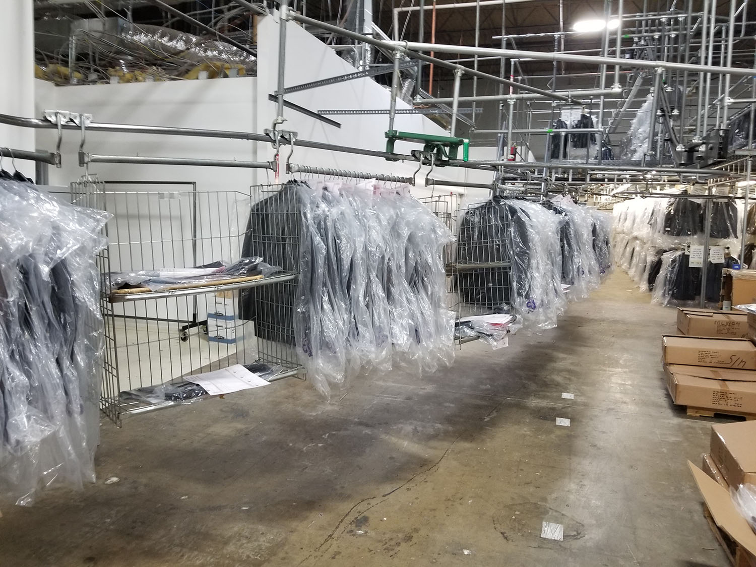 System 200 Slick Rail Storage Systems Railex Conveyor Corp.